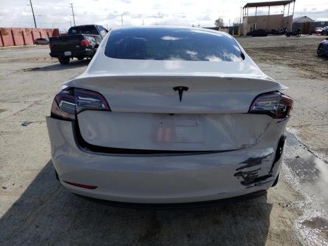5YJ3E1EAXKF306519 Tesla MODEL 3