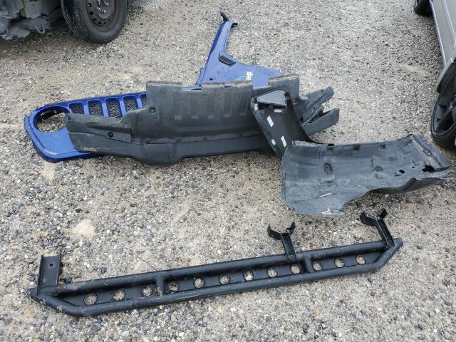 1C4HJXDG5JW248467 Jeep Wrangler Unlimited Sport