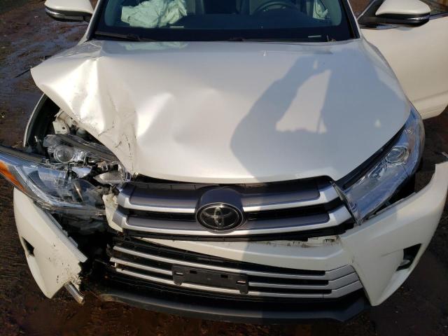 2018 TOYOTA HIGHLANDER 5TDJZRFH2JS523126