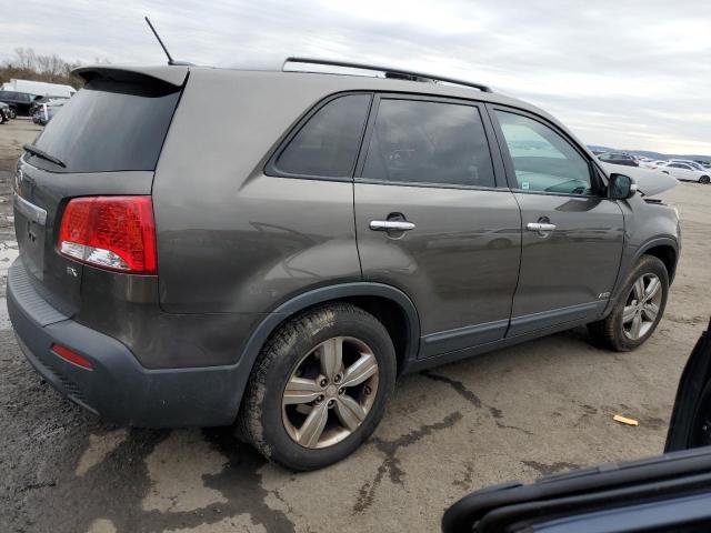 5XYKUCA62CG302017 KIA SORENTO EX
