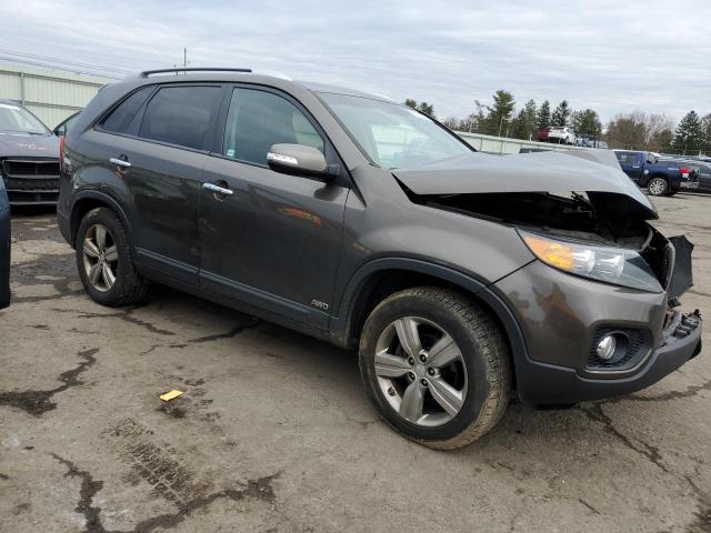 5XYKUCA62CG302017 KIA SORENTO EX