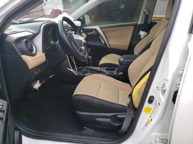 2017 TOYOTA RAV4 XLE JTMWFREV2HD102857