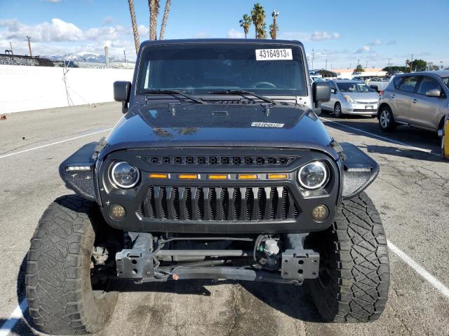 1C4BJWDG4HL720010 Jeep Wrangler Unlimited Sport