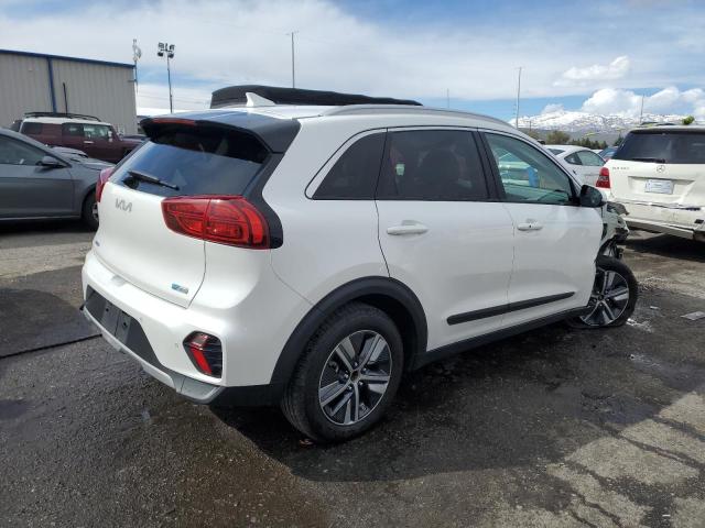 KNDCE3LC8N5495743 Kia Niro EX PR 3