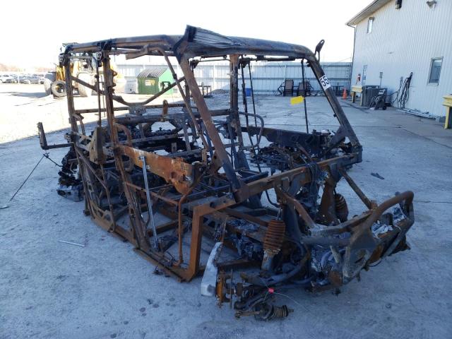 2022 CAN-AM DEFENDER M - 3JBUUAX48NK000612