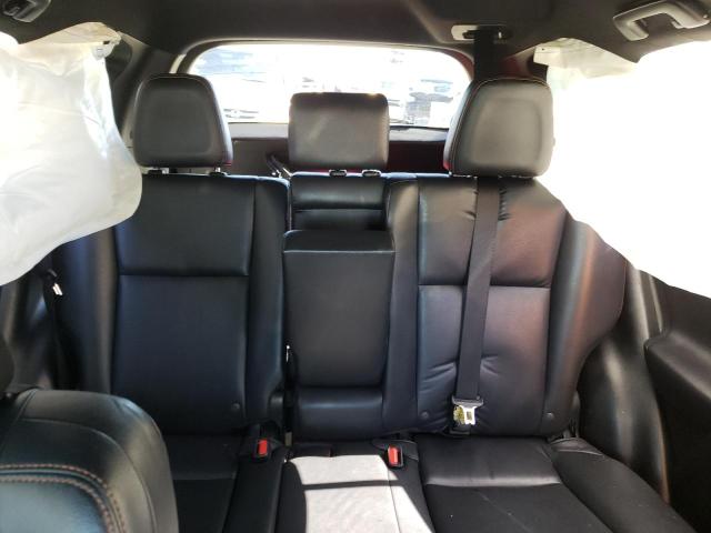 2016 TOYOTA RAV4 SE - JTMNFREV8GJ069195