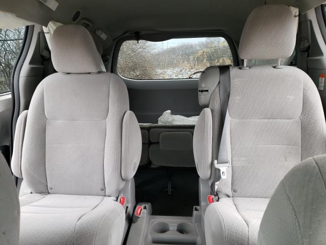 2017 TOYOTA SIENNA LE 5TDKZ3DC0HS886138