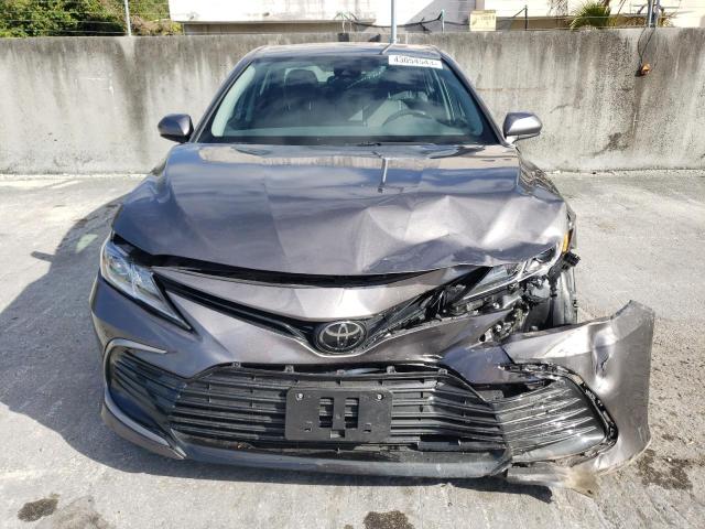 2021 TOYOTA CAMRY LE 4T1C11AK9MU585168