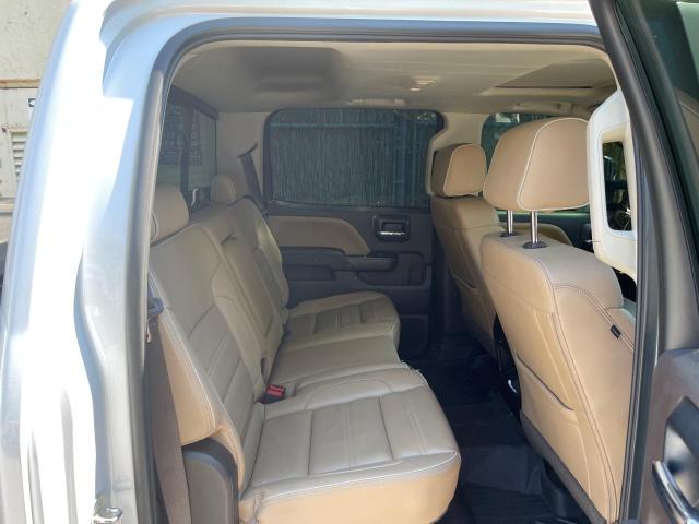 1GT42WEY9KF117802 GMC Sierra K3500 Denali