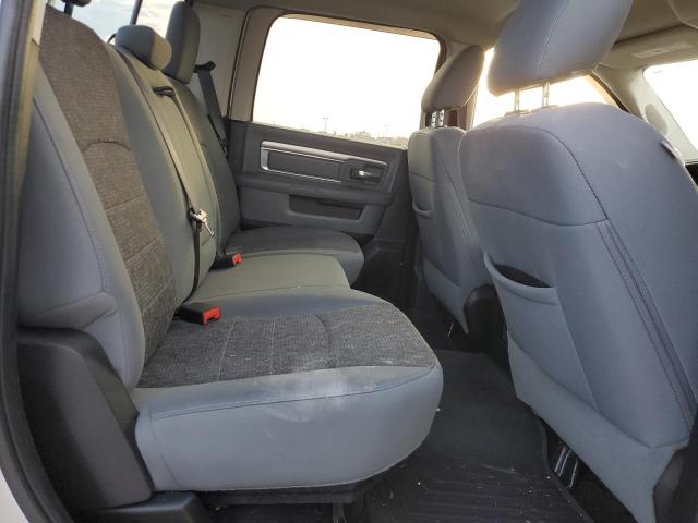 2017 RAM 1500 SLT 3C6RR7LT0HG505398