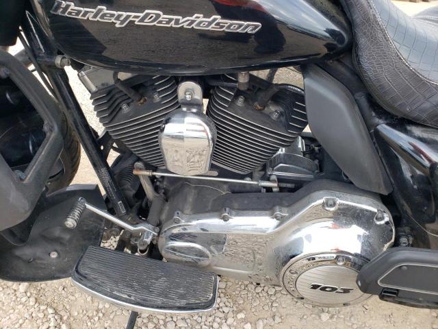 2011 HARLEY-DAVIDSON FLTRU - 1HD1KGM12BB657737