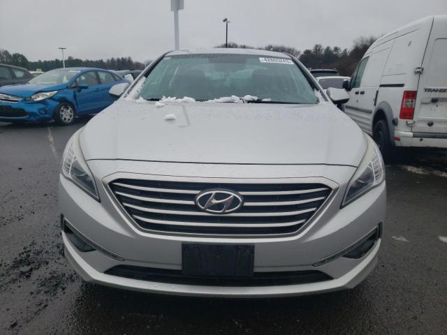 2015 HYUNDAI SONATA SE 5NPE24AFXFH212149