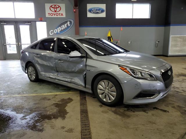 2016 HYUNDAI SONATA HYB KMHE24L19GA030142