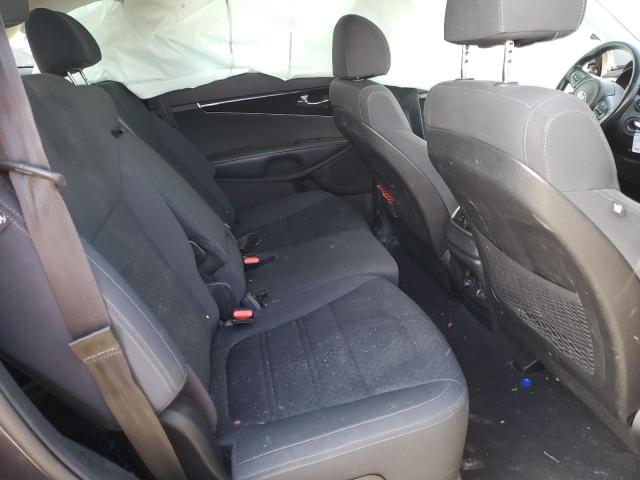2018 KIA SORENTO LX 5XYPG4A32JG369853