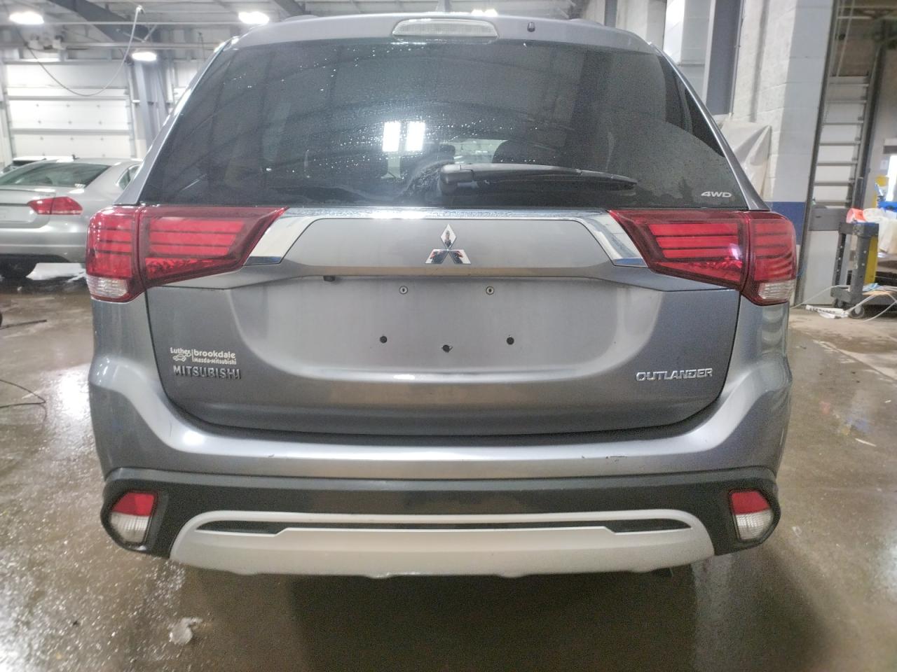 Lot #3027061803 2019 MITSUBISHI OUTLANDER