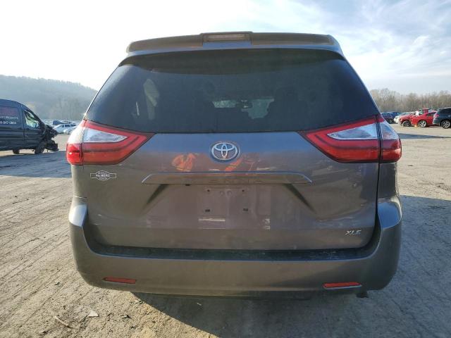 2018 TOYOTA SIENNA XLE 5TDYZ3DC1JS919373