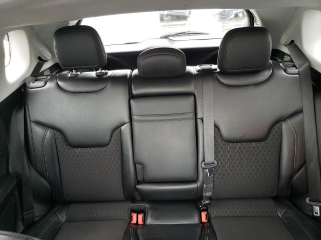 3C4NJCBB1JT441174 Jeep Compass Latitude