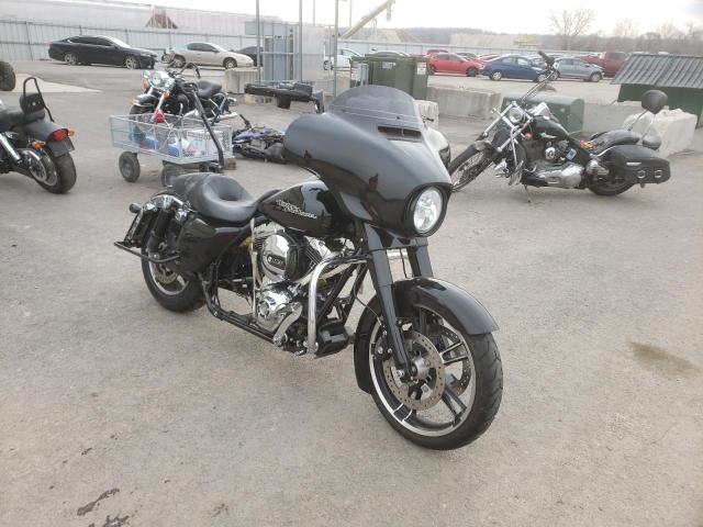 Salvage motorcycles for sale at Kansas City, KS auction: 2016 Harley-Davidson Flhx Street Glide