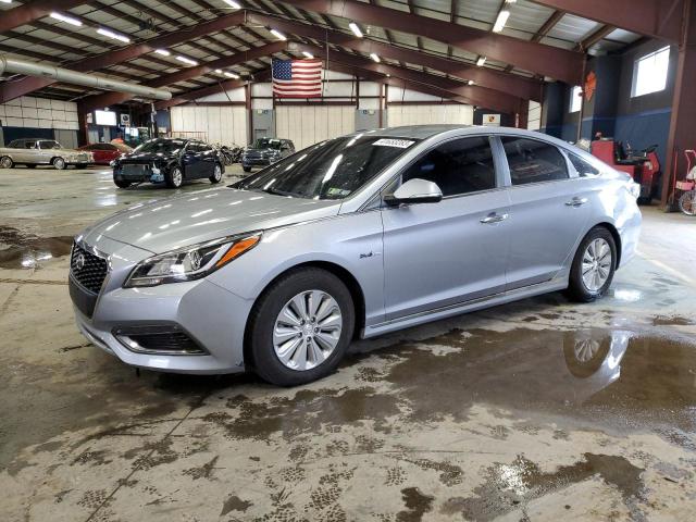 2016 HYUNDAI SONATA HYB KMHE24L19GA030142