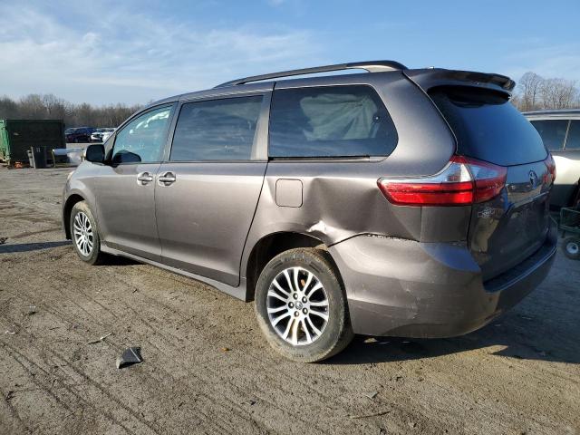 2018 TOYOTA SIENNA XLE 5TDYZ3DC1JS919373