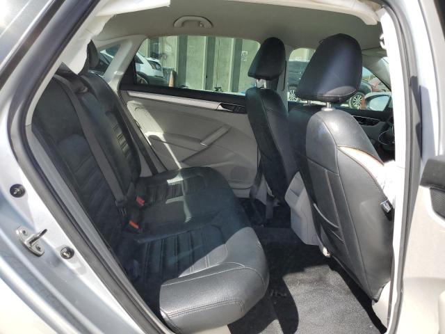 2017 VOLKSWAGEN PASSAT S 1VWAT7A36HC079288