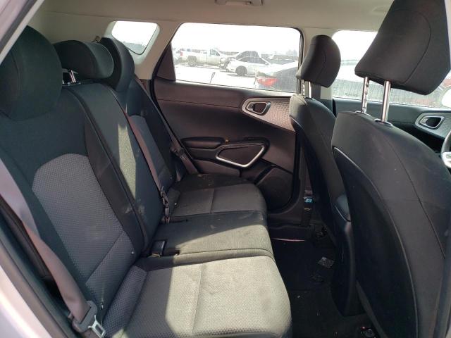 KNDJ23AU1L7121732 KIA SOUL LX