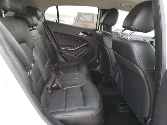 2015 MERCEDES-BENZ GLA 250 - WDCTG4EB1FJ163537