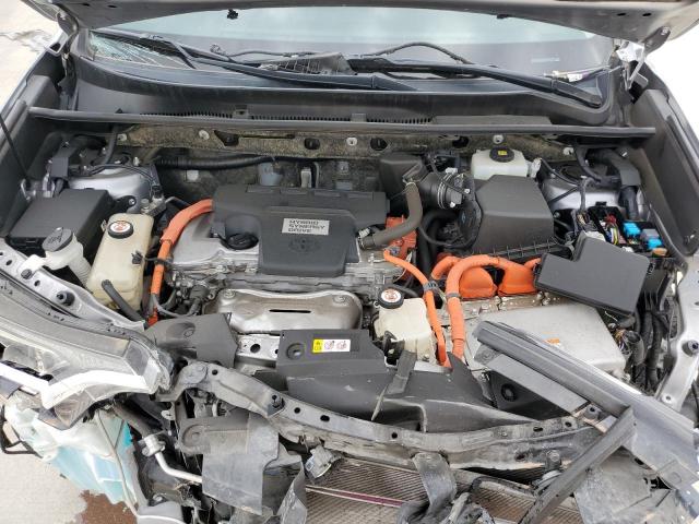 2018 TOYOTA RAV4 HV LE JTMRJREV7JD226981