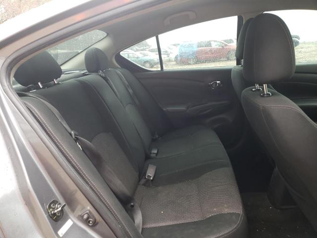 2019 NISSAN VERSA S 3N1CN7AP1KL841515