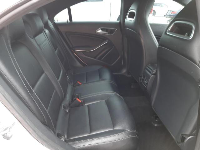 2019 MERCEDES-BENZ CLA 250 WDDSJ4EB3KN739916