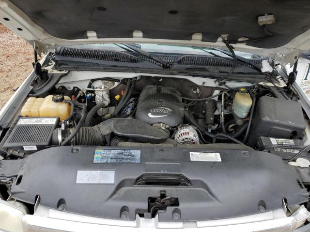 1GTHC24U92E142579 GMC Sierra