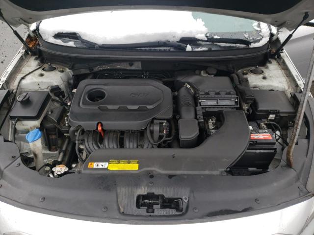 2015 HYUNDAI SONATA SE 5NPE24AFXFH212149