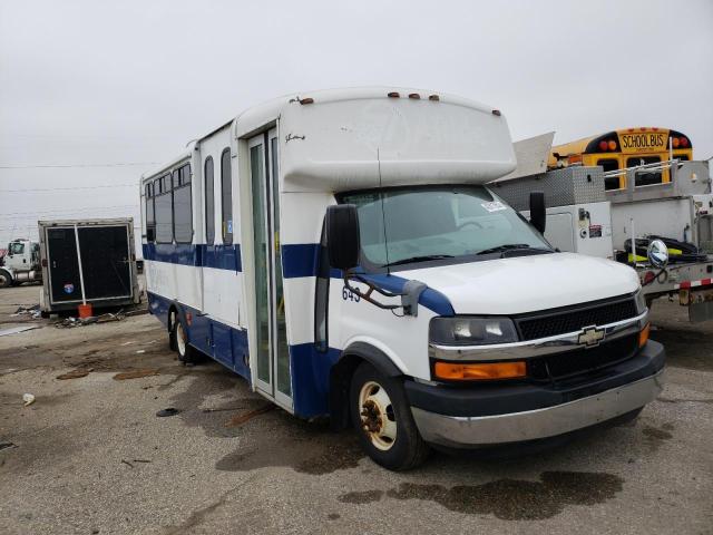 Salvage cars for sale from Copart Woodhaven, MI: 2013 Chevrolet Express G4500