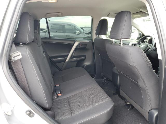 2018 TOYOTA RAV4 HV LE JTMRJREV7JD226981