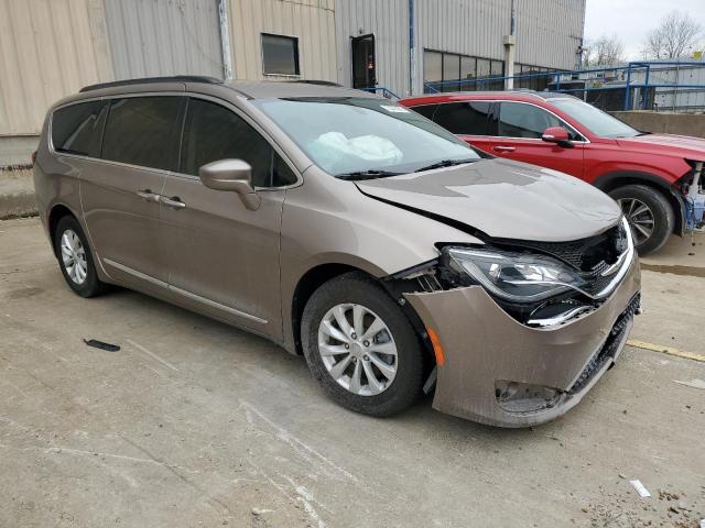 2C4RC1BG2HR691872 2017 CHRYSLER PACIFICA, photo no. 4