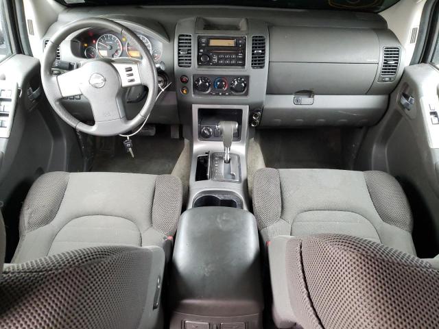 5N1AR18W85C728871 Nissan Pathfinder Le