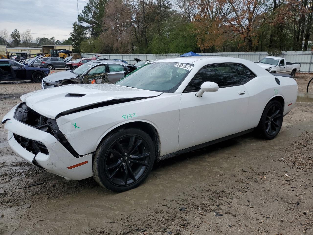 Dodge Challenger 2018 Р±РµР»С‹Р№