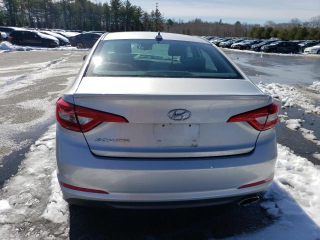 2016 HYUNDAI SONATA SE 5NPE24AF3GH290855