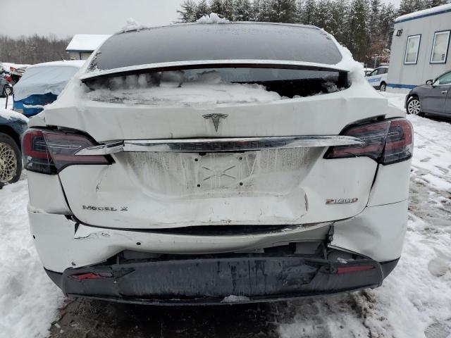 2017 TESLA MODEL X 5YJXCDE42HF070928