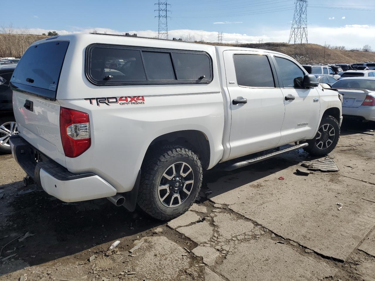 5TFDY5F14KX817635 TOYOTA TUNDRA 2019