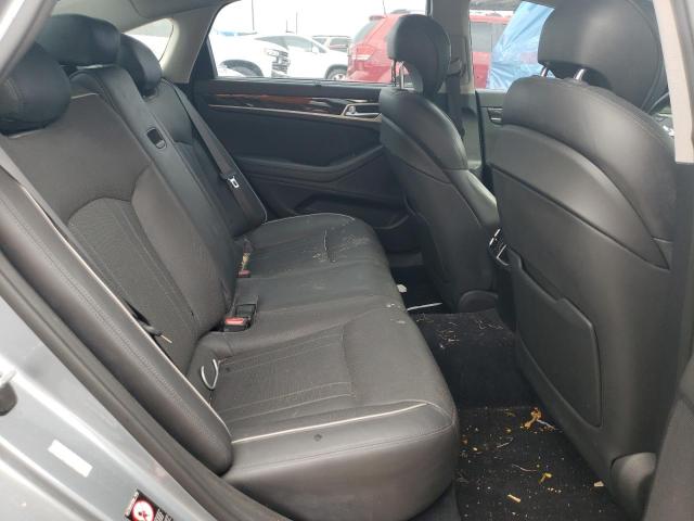 2015 HYUNDAI GENESIS 3. KMHGN4JE3FU070039