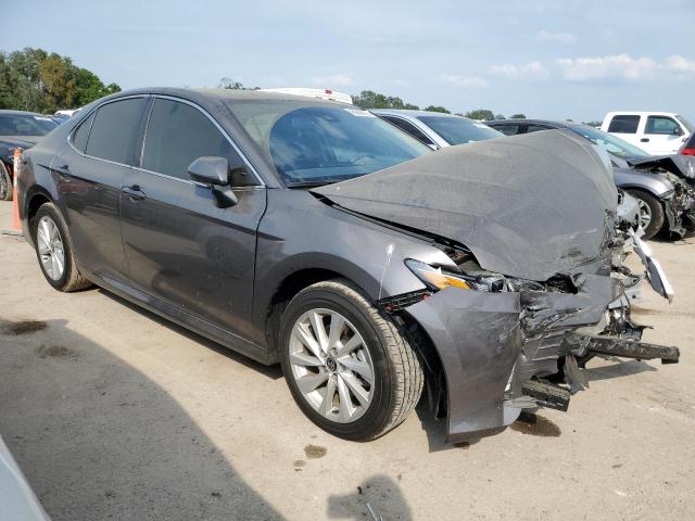 2022 TOYOTA CAMRY LE - 4T1R11AK3NU661009