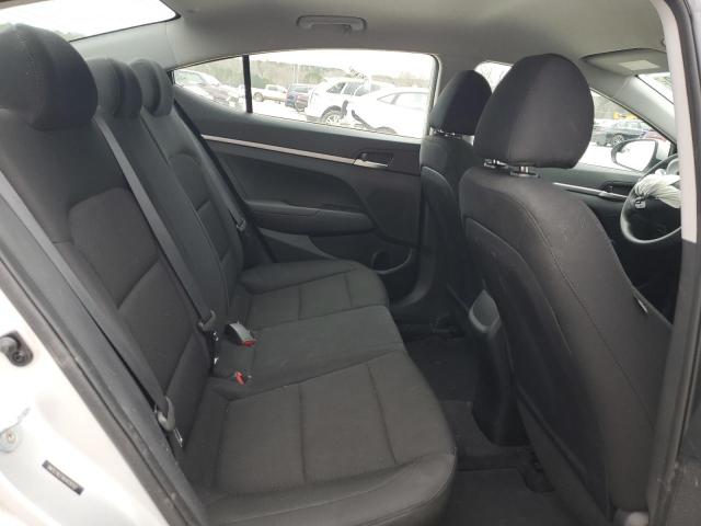 2019 HYUNDAI ELANTRA SE 5NPD74LF1KH429707
