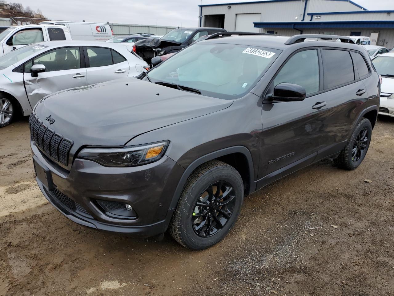 1C4PJMMB7PD109587 JEEP CHEROKEE A 2023
