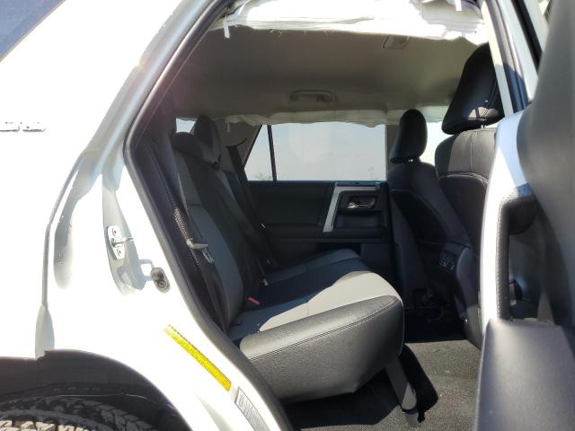 2023 TOYOTA 4RUNNER SE - JTENU5JR0P6122669