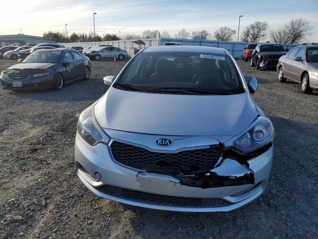 KNAFK4A65F5425463 KIA FORTE LX