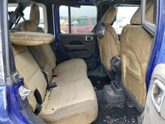 1C4HJXEG6JW238562 Jeep Wrangler Unlimited Sahara