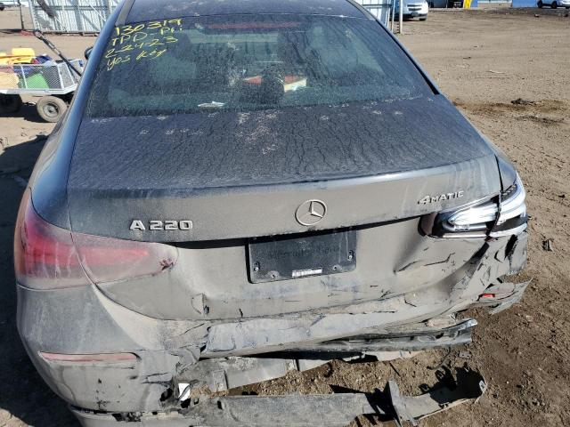 WDD3G4FB1KW000961 Mercedes-Benz A 220 4matic