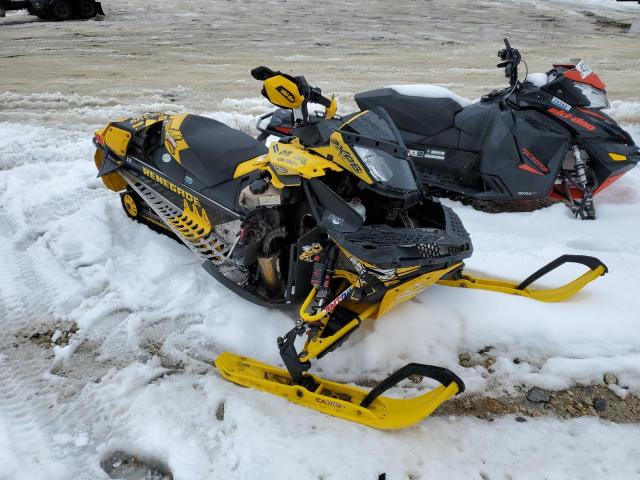 Salvage cars for sale from Copart Candia, NH: 2010 Skidoo Snowmobile