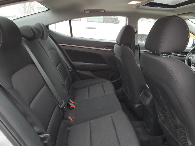 2017 HYUNDAI ELANTRA SE 5NPD84LF7HH212071